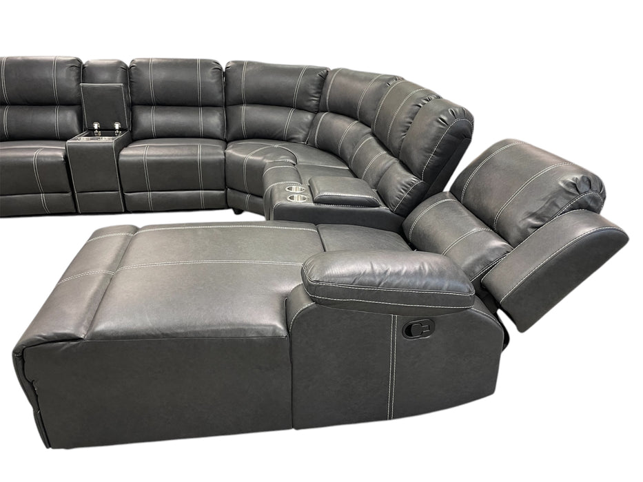 Brennum Sectional with Reclining Chaise (Grey Leather)